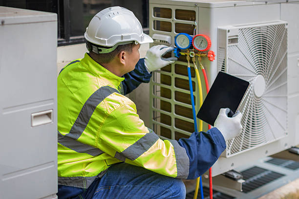 Professional Hvac Installation technician working in Hamburg, PA